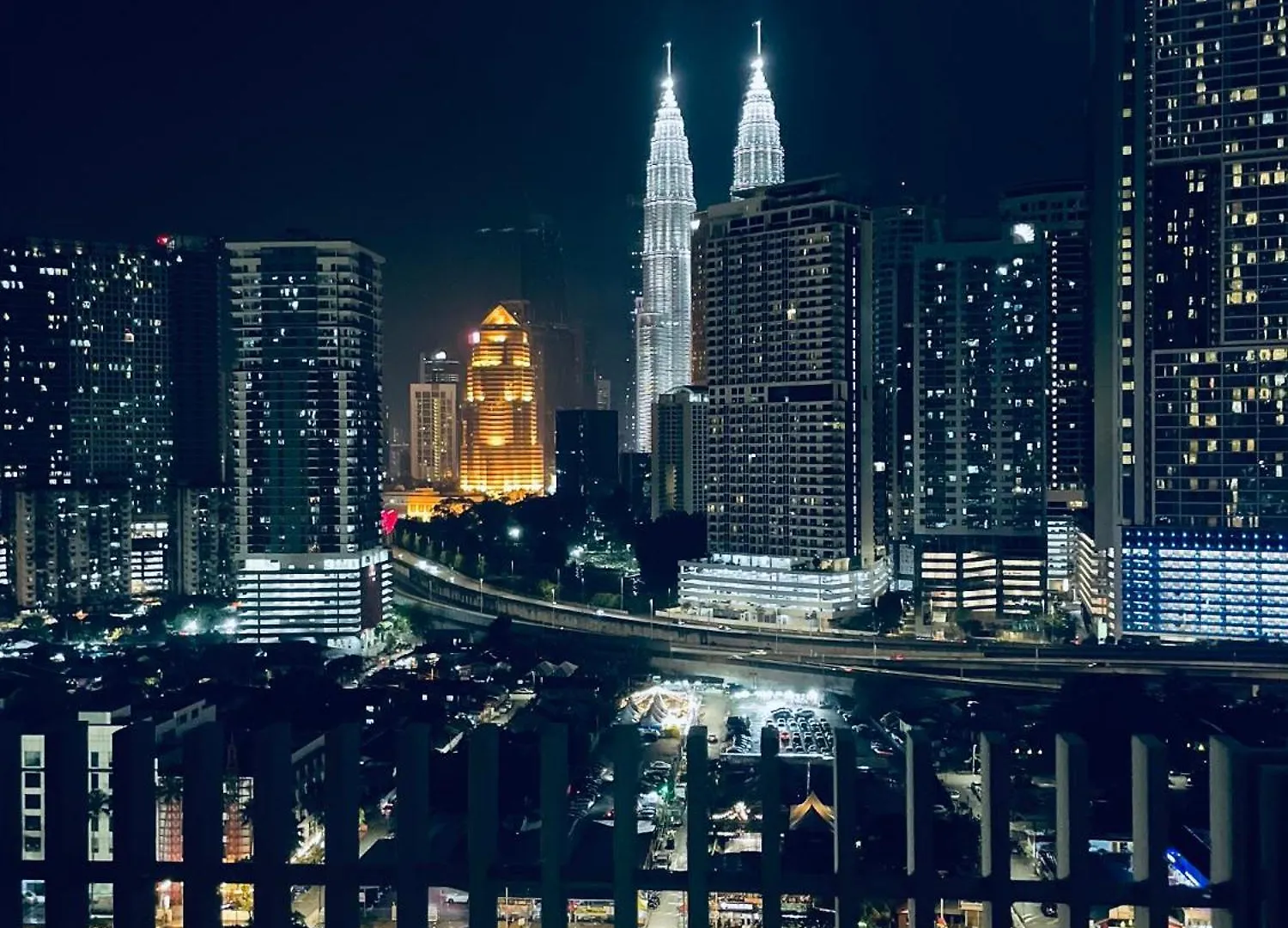 The Luxe Klcc By Homestay Kuala Lumpur Apartman