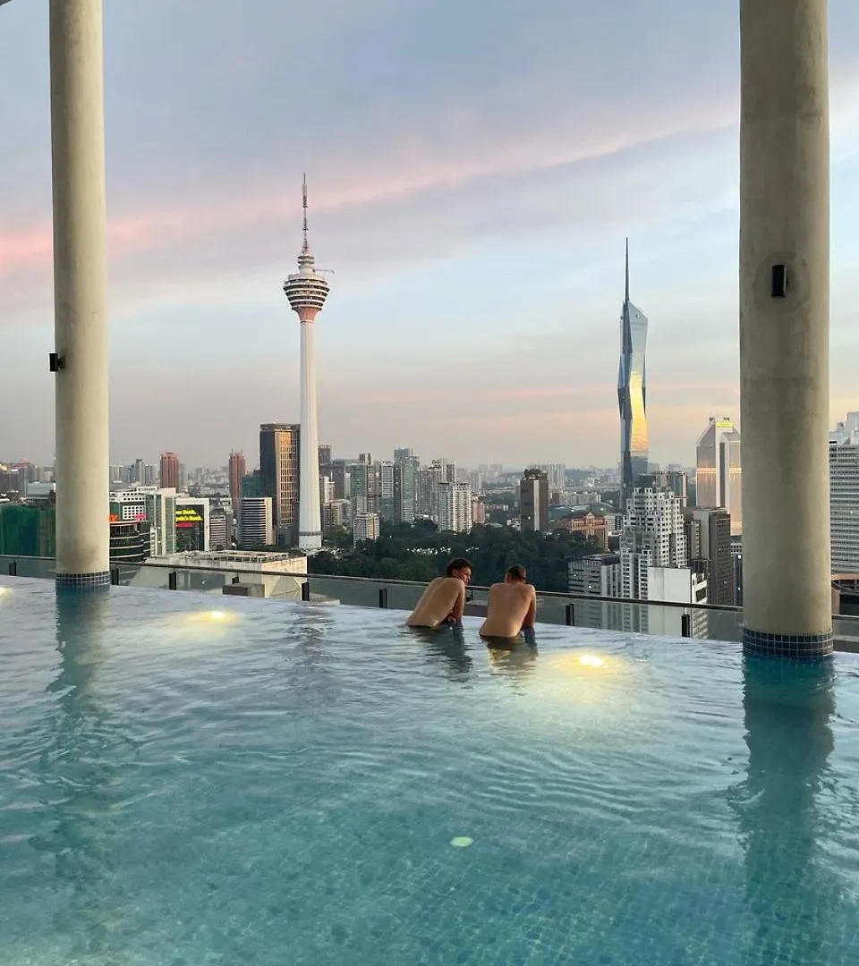 The Luxe Klcc By Homestay Kuala Lumpur