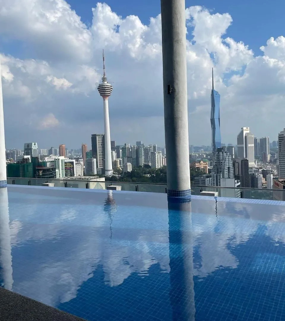 The Luxe Klcc By Homestay Kuala Lumpur