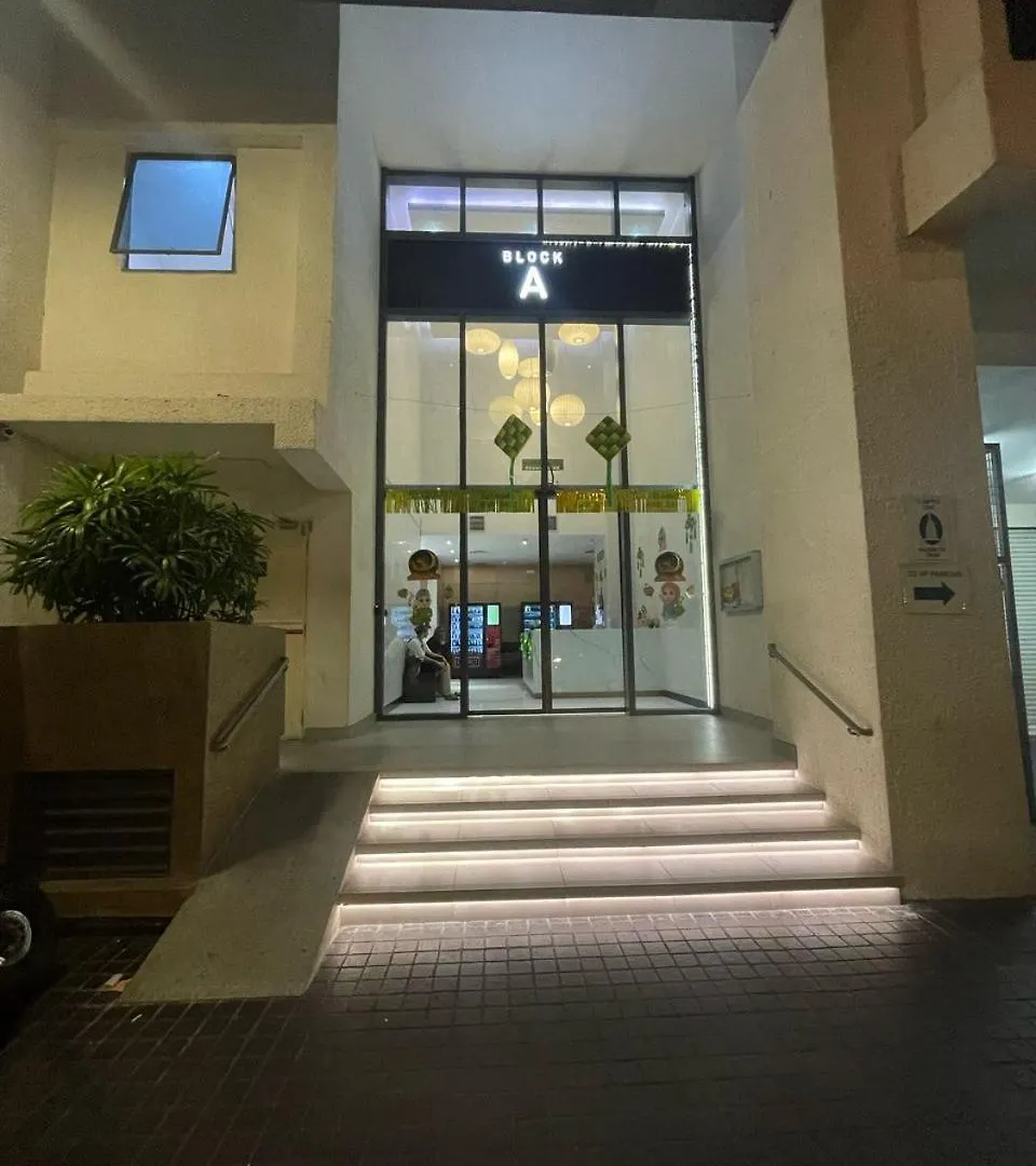 The Luxe Klcc By Homestay Kuala Lumpur 0*,